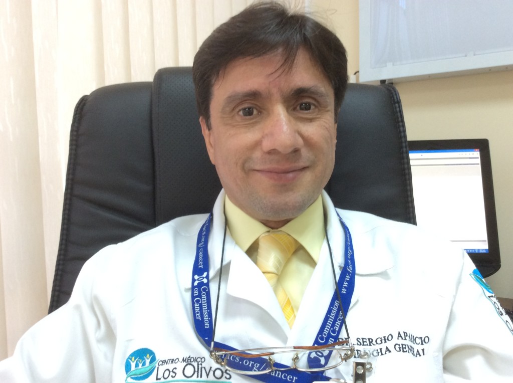 Dr. Sergio Aparicio Yuja